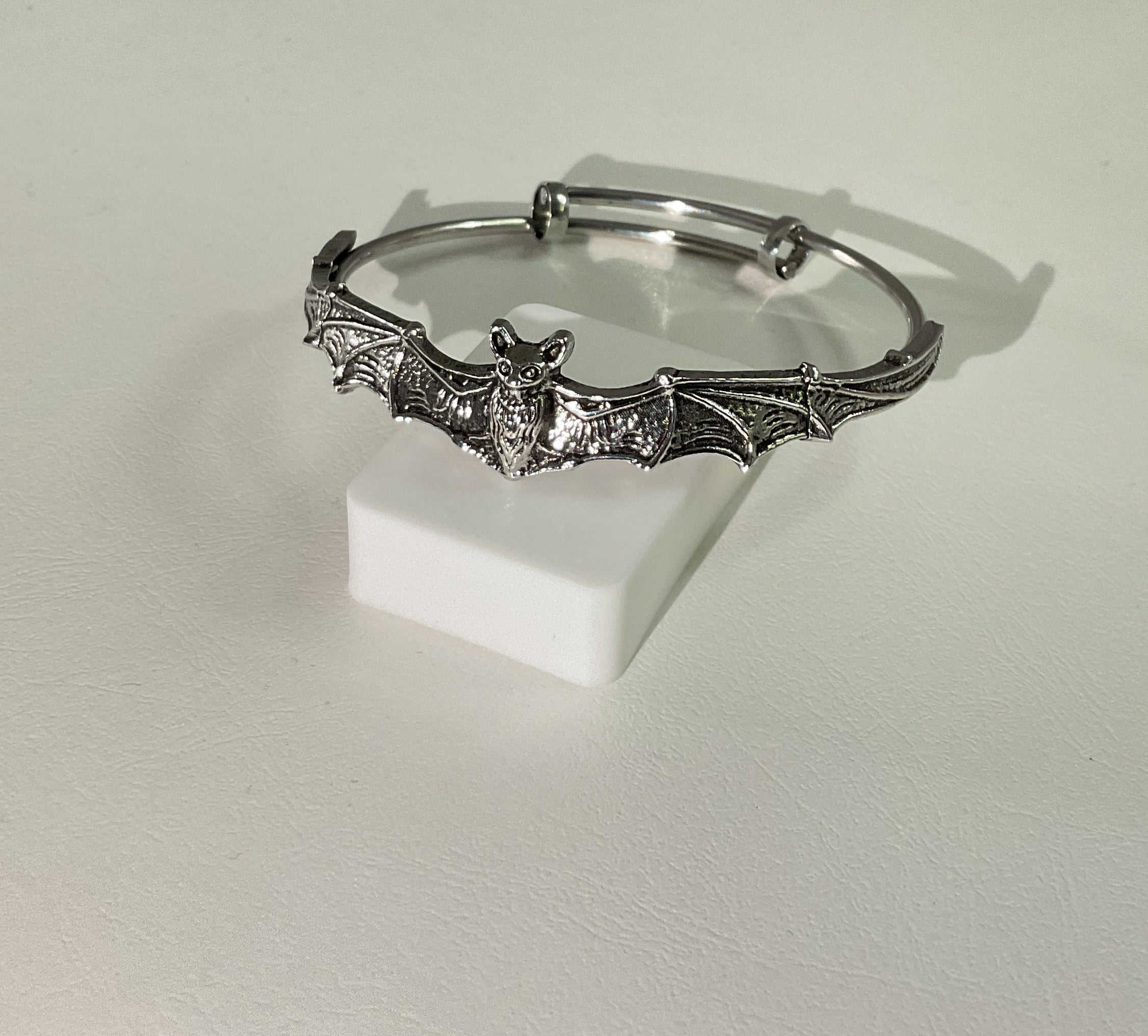 Bat bangle bracelet