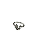 Snakey ring