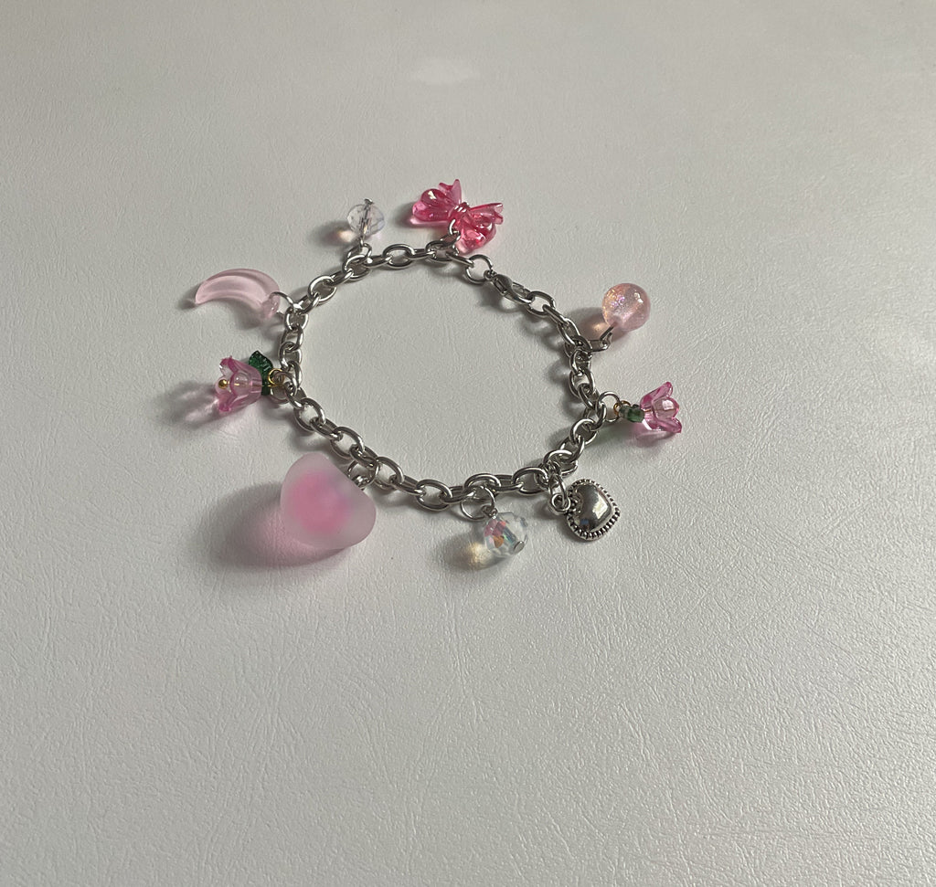 Love a lot charm bracelet