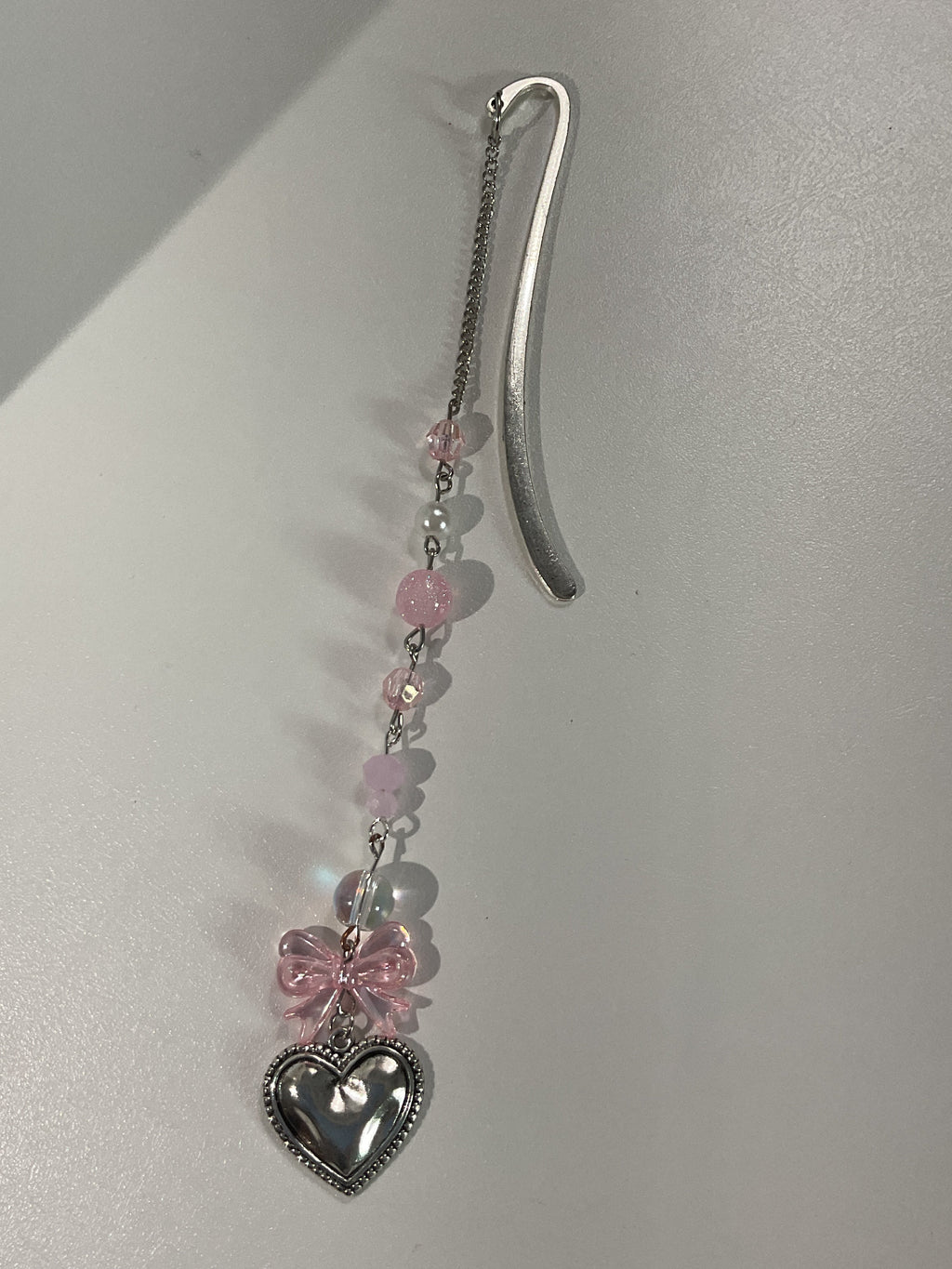 Crystals bow bookmark
