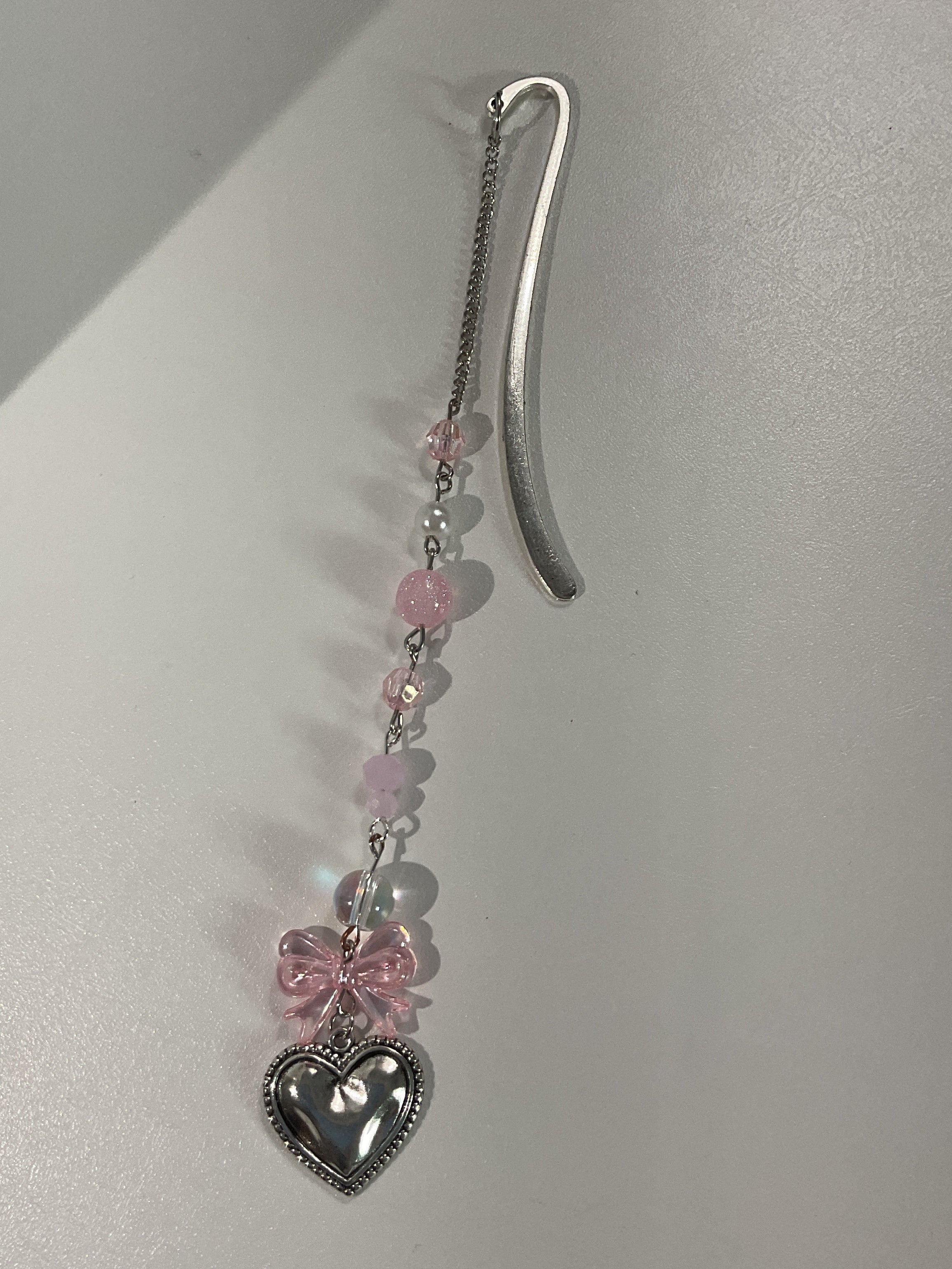 Crystals bow bookmark